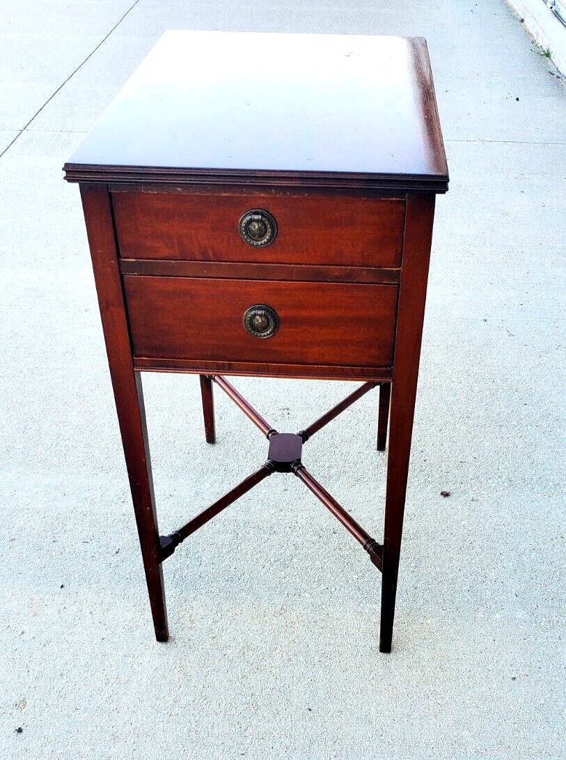 Vintage Imperial Grand Mahogany 123 Two Drawer Accent Table