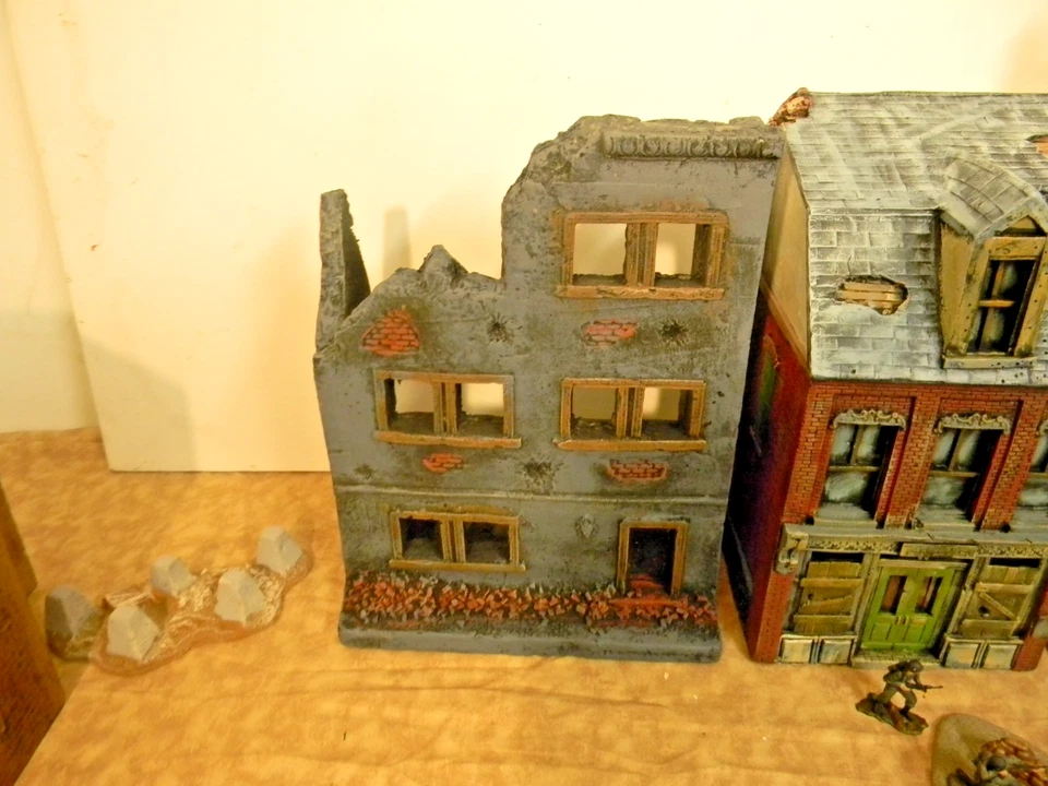 3 casas dañadas de villana francesa o alemana pintadas + 9 alemanes (nov. Anuncio) Foto 2 de 4