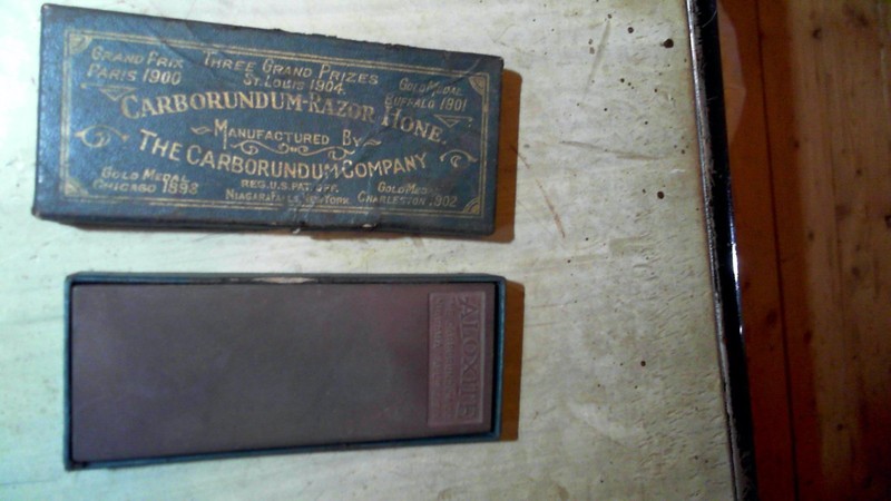 Early 1900's Carborundum Razor Hone In Original Box Mfg. The Carborundum Company