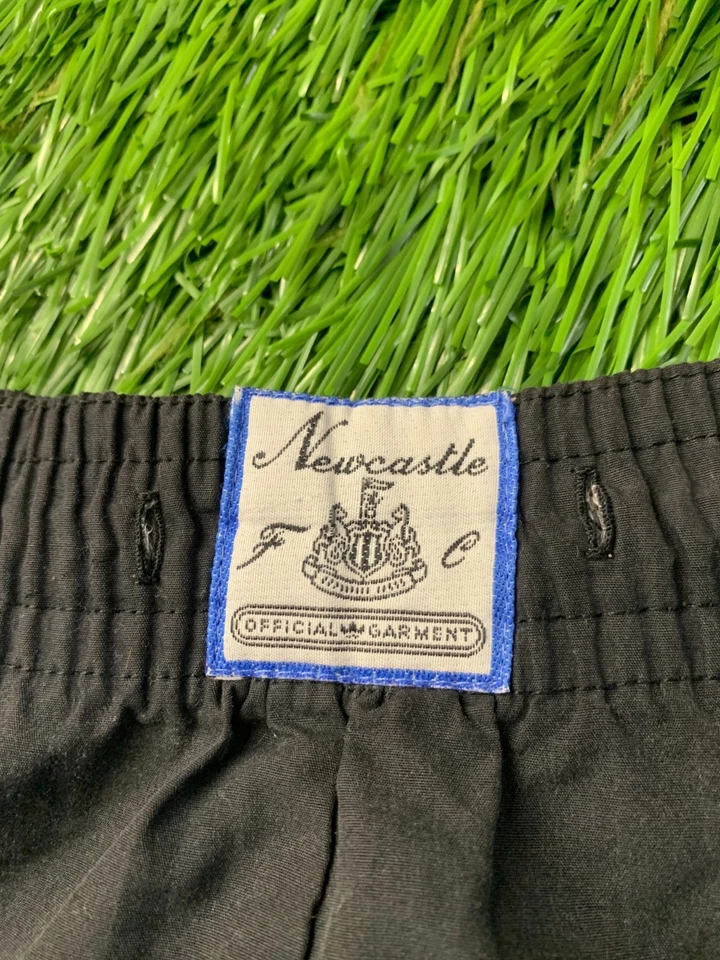 NEWCASTLE UNITED 1995-1997 FÚTBOL PANTALONES CORTOS CASA ADIDAS ORIGINAL TALLA L 38 Foto 4 de 4