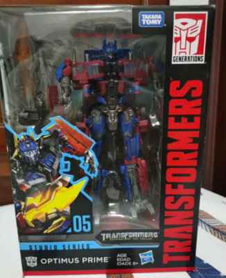 Takaratomy Studio Series Ss-05 Optimus Prime Action Figure In
