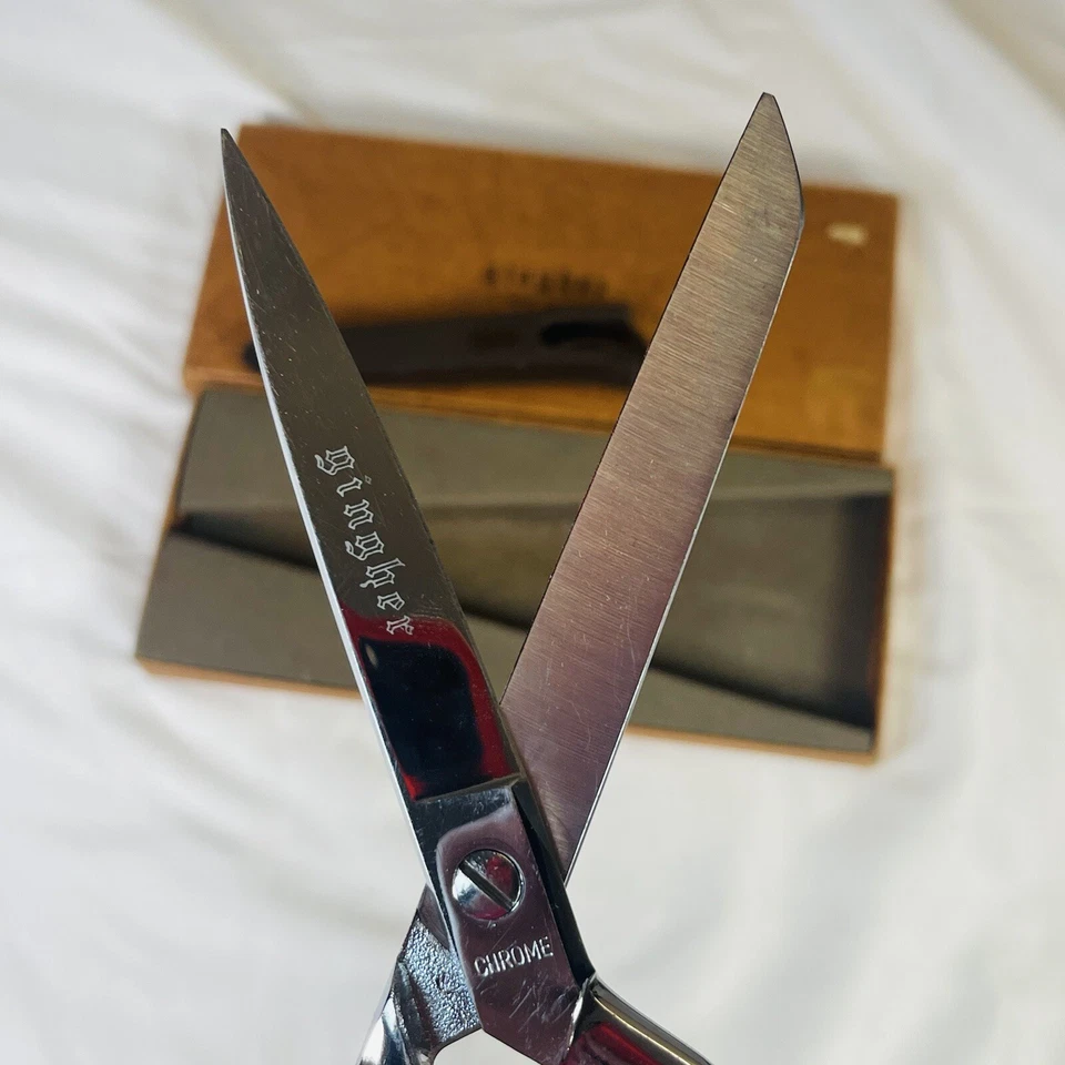 Vintage Gingher Knife-Edge G-8 Shears Scissors Chrome Brazil Box Guard Included - Image 4 of 4
