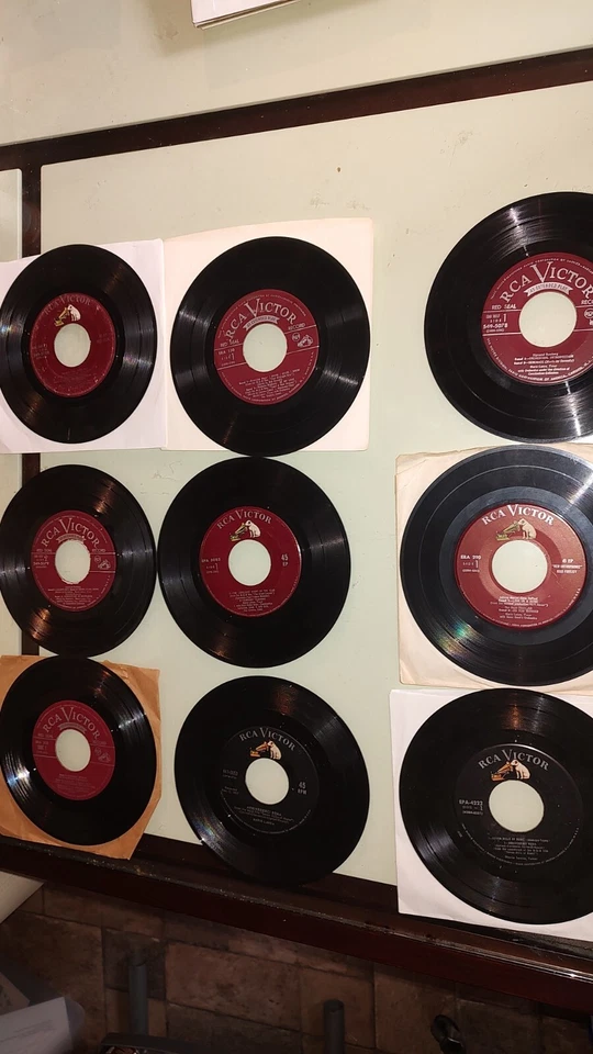 MARIO LANZA - 29 Different 45's Record Lot 1950's 7 inch. Mostly In VG condition - Image 3 of 4