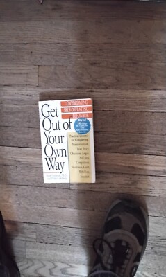 Get Out of Your Own Way: Overcoming Self-Defeating Behavior - Paperback - GOOD