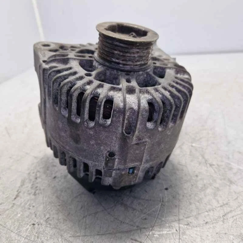 Alternatore 120A Smart Fortwo 451 Coupè 1.0 B 52 KW 2007-15 Valeo A0061519001 - Immagine 2 di 4