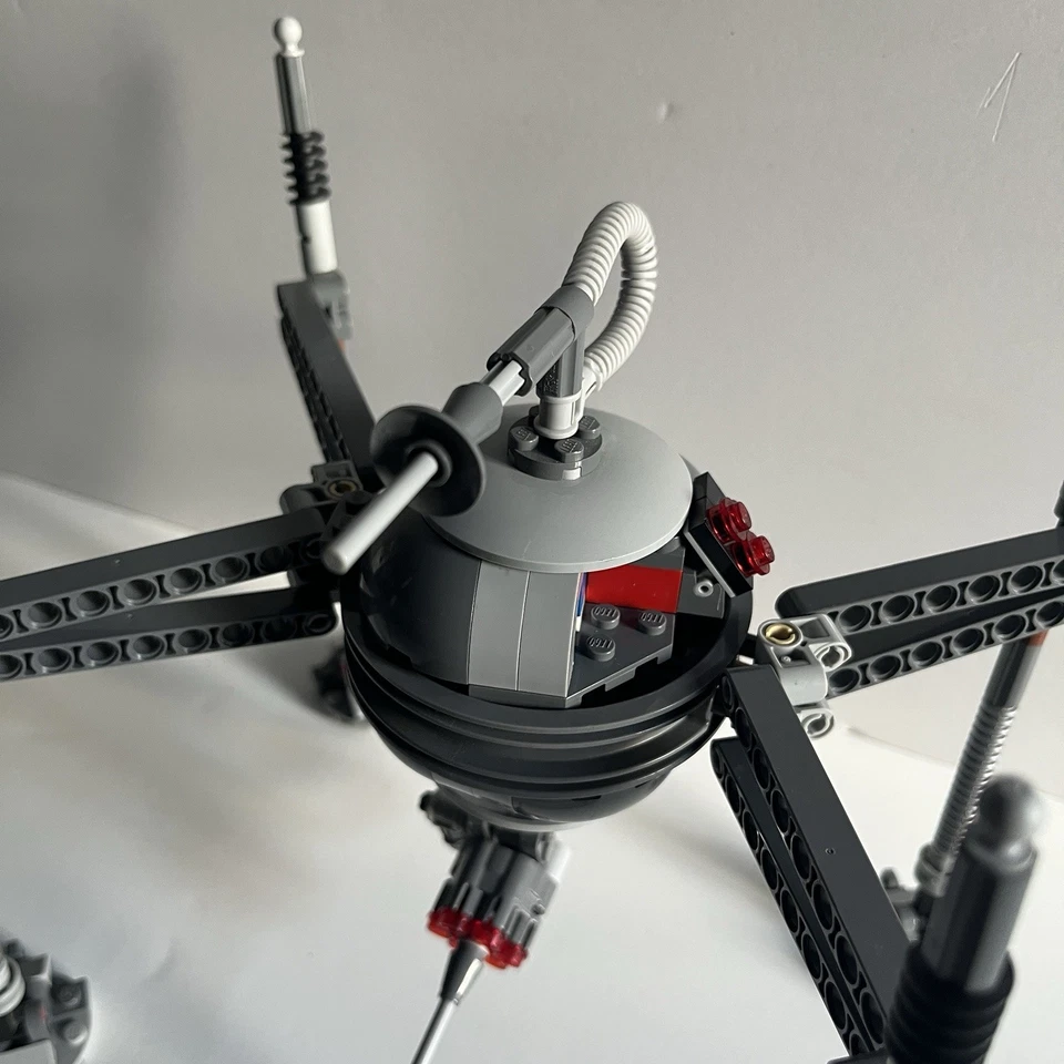 Lego Star Wars: Homing Spider Droid (75142) Incomplete - Image 4 of 4