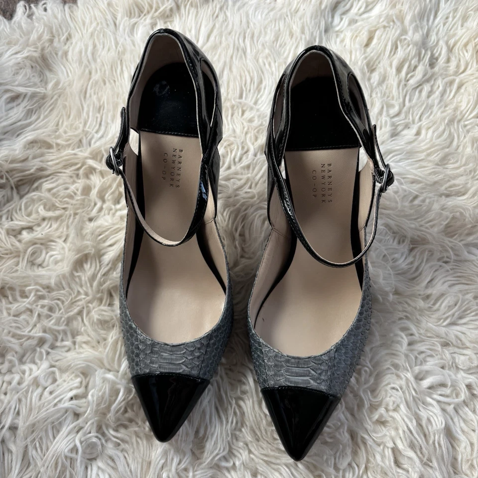 Sapatos femininos Barneys New York preto Mary Jane tamanho 9.5 - Imagem 2 de 4