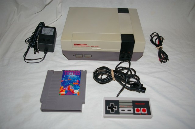 Nintendo NES Console System NEW 72 Pin & Tetris TESTED!
