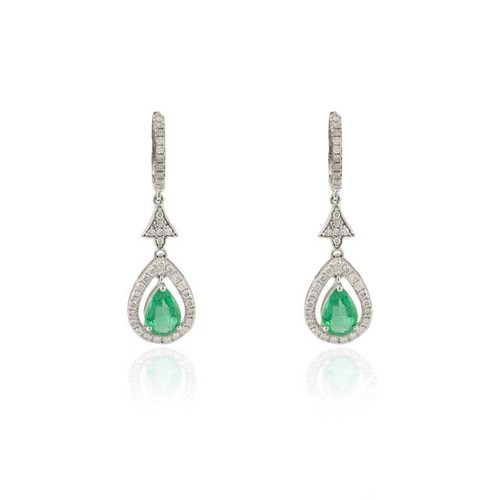 1.54 Ct Emerald & Lab Grown CVD Diamond Prong Earrings 14K Solid White Gold - Picture 5 of 5