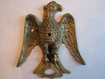 EAGLE METAL CAST WALL OR DOOR PLAQUE - 4 1/4'' X 4'' - BB-2