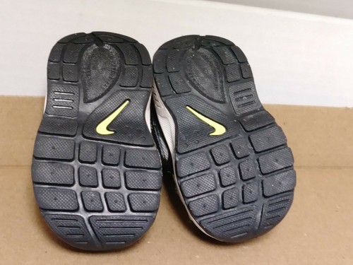 Baby Nike Black White Yellow Toddler size 3CW Shoes Sneakers EUC see actual pics - Imagen 8 de 12