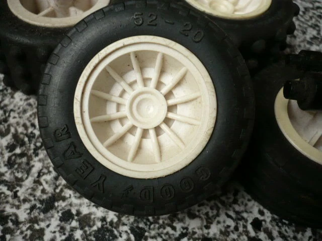 Buggy Reifen Felgenset 4 Stück gebraucht - Bild 2 von 3