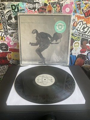 BRYAN ADAMS Cuts Like A Knife VG++ VINYL W/HYPE STICKER 