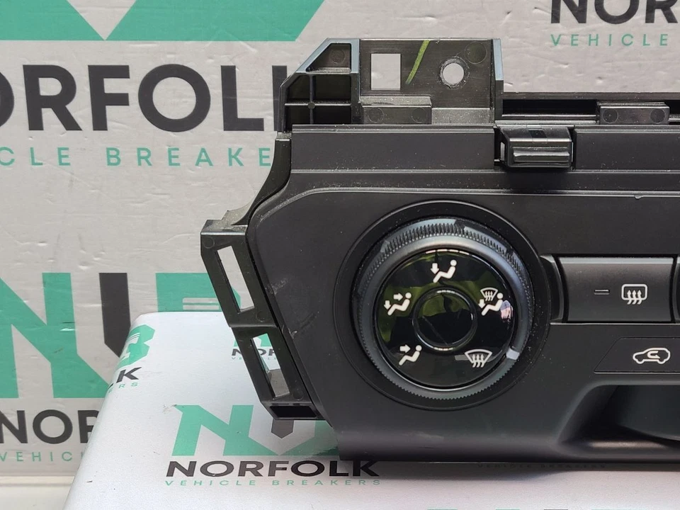 ISUZU D-MAX RG MK3 2022 Climate Control Panel 8975436841 - Image 2 of 4