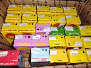 (26) Juice Boxes! Apple, Fruit Punch, Orange Juice! Motts, Minute Maide, SunCup 