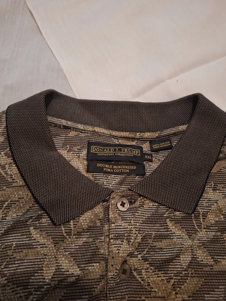 Donald J. Trump Signature Collection Polo – Size XXL - Image 3 of 4