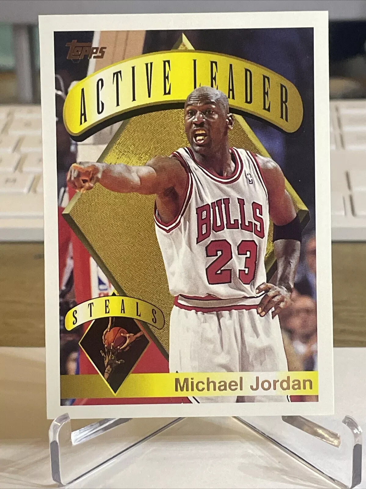 1995-96 Topps 50 Active Leader Steals #4 Michael Jordan -Chicago Bulls