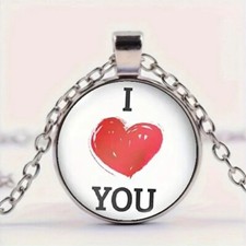 Fashionable 'I Love You' Round Glass Pendant Necklace