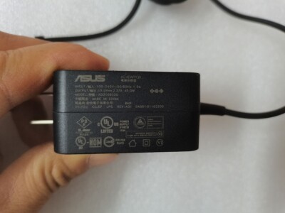 For ASUS VivoBook S14 A411UA A411UF AD2108320 19V 2.37A 4.0mm 45W