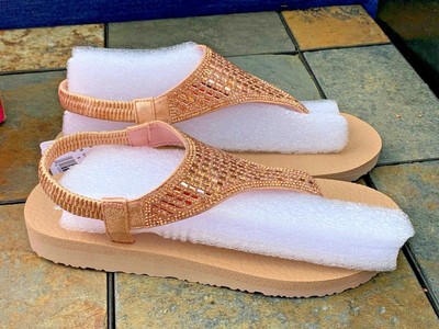 skechers rose gold flip flops