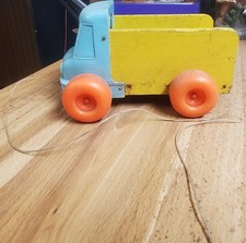 Fisher Price  Milk Wagon Pull Toy Yellow Blue