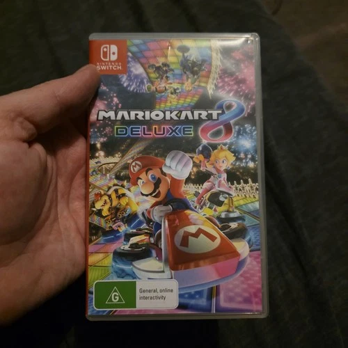 Mario Kart 8 Deluxe Switch Case + Cartridge Nintendo Switch Free Tracked Postage