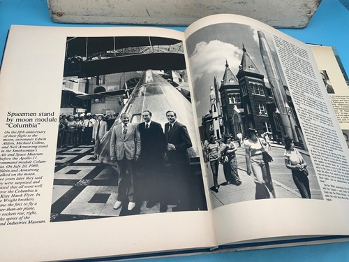 Washington, The Open City photos by Wolfgang Roth/Friddell (1974, Hardcover) - Imagen 15 de 16