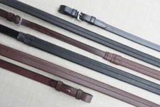 KL Select Red Barn Rubber Reins 1/2"