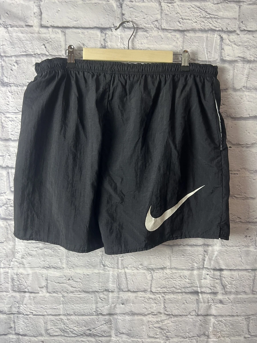 Black and white clearance nike swim trunks