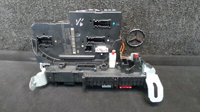 BB-509 * Mercedes  W212 E-Klasse SAM Steuergerät Stromverteiler A2129001306