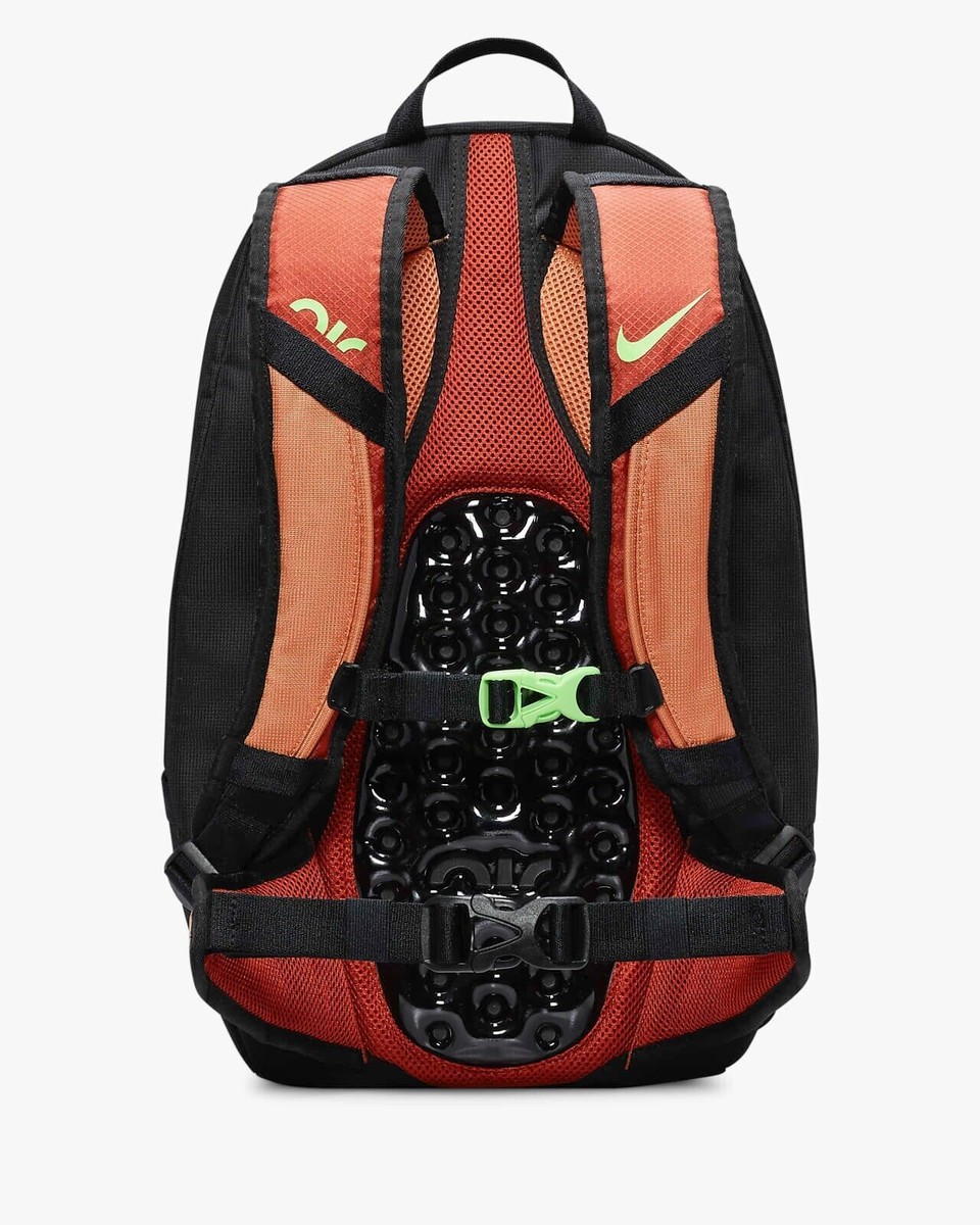 【USモデル 珍品 美品】大容量 Nike Max Air Backpack Amazon.com | Nike Air Max Adult Backpack(17 Liter