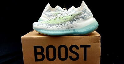 yeezy 700 alien blue