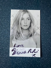 Foto  Sienna MILLER    Schauspielerin  signiert