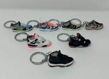 3D Mini Sneaker Keychain Sb Dunk Low/Jordan 4/ Jordan 11 Mini Shoe Keychain 