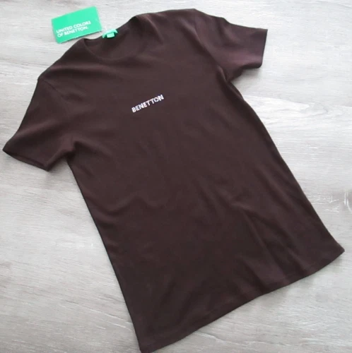 NWT! UNITED COLORS OF BENETTON ITALY DEEP BROWN T SHIRT SIGNATURE CHEST BLING S