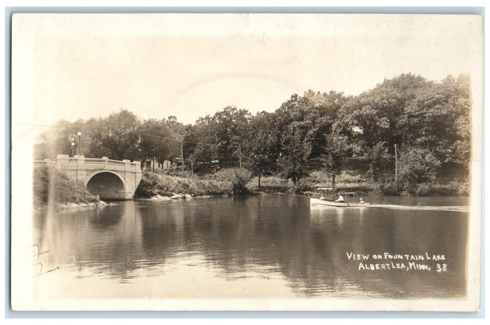 c1910's View On Fountain Lake Albert Lea Minnesota MN RPPC Photo Posted