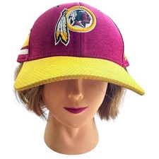 Vintage NFL 1990s Washington Redskins Wool Blend New Era stretch Fit Med-Lg
