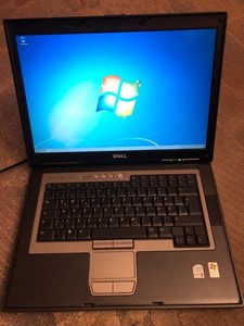 Dell Latitude D820 Duo, 15,4", Core 2GHz, 2 GB RAM,  Akku DEFEKT