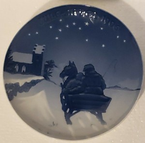 Bing & Grondahl Copenhagen Porcelain Plates Christmas JULE-AFTEN 1926-2004 B&G Bing & Grondahl Copenhagen Porcelain Plates Christmas JULE-AFTEN 1926-2004 B&G