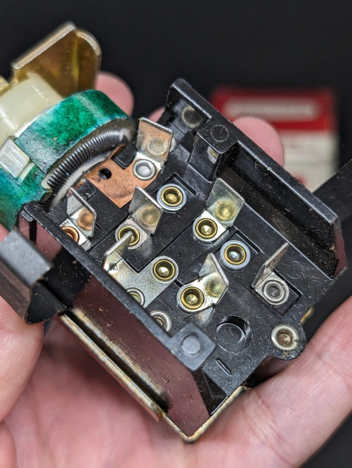 NORS 1961-64 MERCURY COMET 1962-64 METEOR 1963 INTERRUPTOR DE FAROS MONTEREY Foto 4 de 4