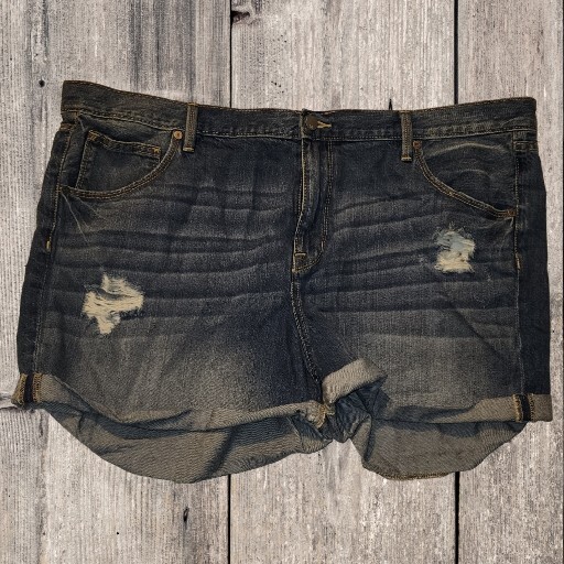Mossimo Women's Boyfriend Midi Denim Jean Shorts Waist 40"