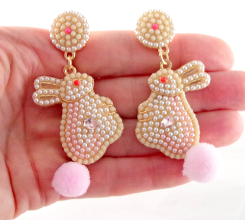 2.75" NEW BETSEY JOHNSON PEARL/ POM POM EASTER BUNNY RABBIT DROP DANGLE EARRINGS - Picture 3 of 18