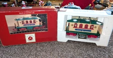 Dillards New Bright Holiday Express REINDEER STABLE w/ Box Train car blue VIDEO