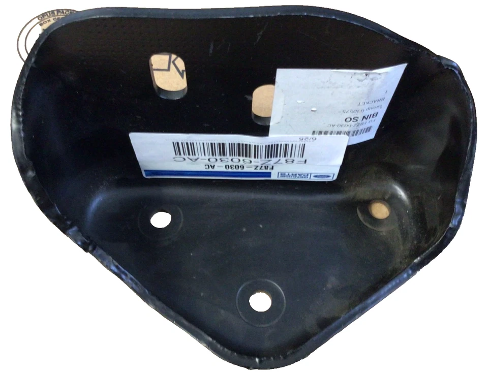 Оригинальный кронштейн для крепления правого двигателя для Ford Explorer 4,0 л 1998-2001 годов выпуска F87Z-6030-AC - Изображение 2 из 4