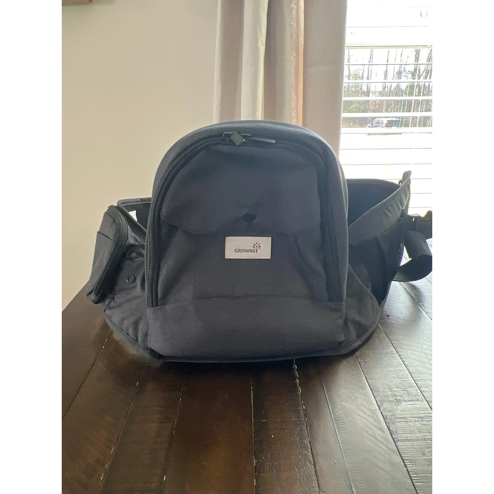 Grownsy baby hip seat carrier