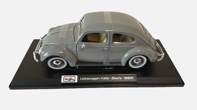 1955 Volkswagen Beetle Käfer 1:18 Maisto Die-Cast Model Car Silver