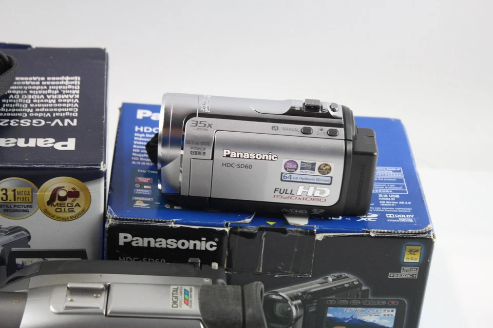 Vintage Handheld Video Cameras Inc Panasonic NV-DS27B Working x 3 - Image 3 of 4