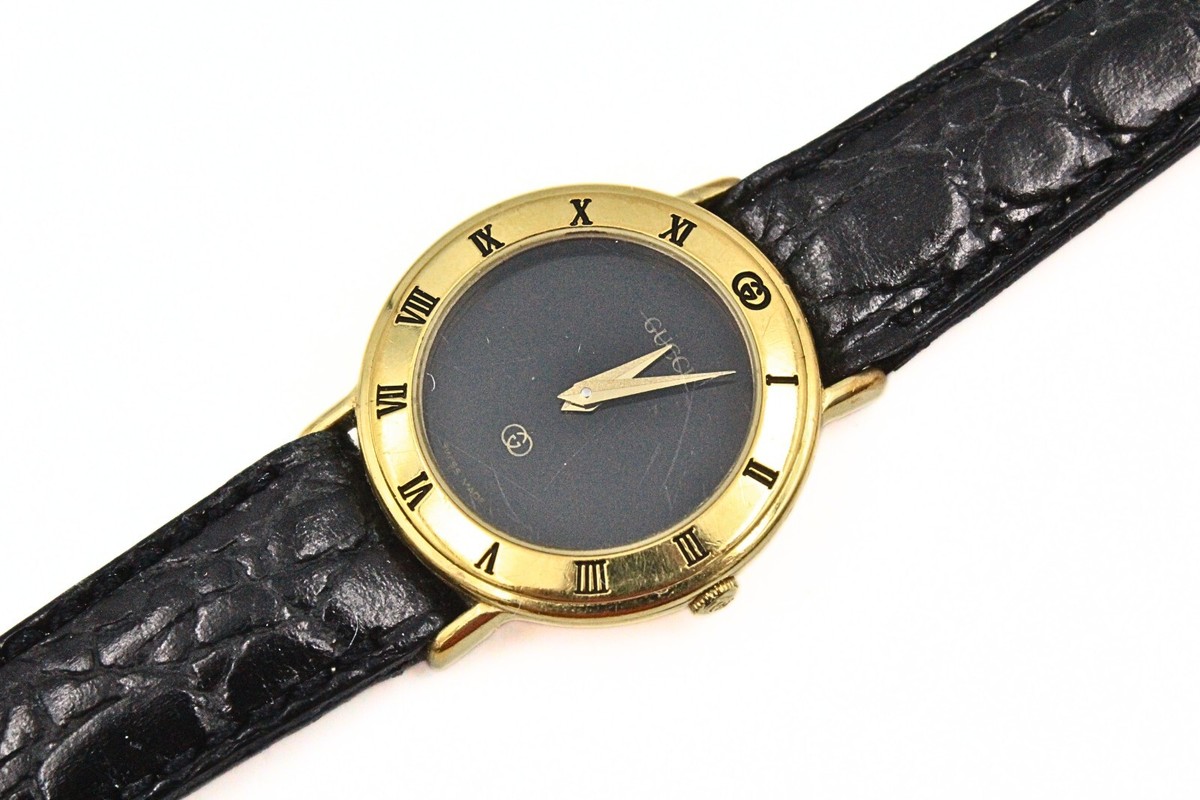 Authentic Gucci Designer Roman Numerals 3000 L Original  display picture 1