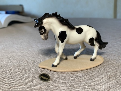 Hagen Renaker Horse Indian Pony A-3110 Air- And Hand-Brushed Black Pinto