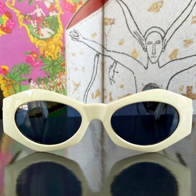 GIANNI VERSACE 1990s sunglasses 422/E Col 85B white | eBay